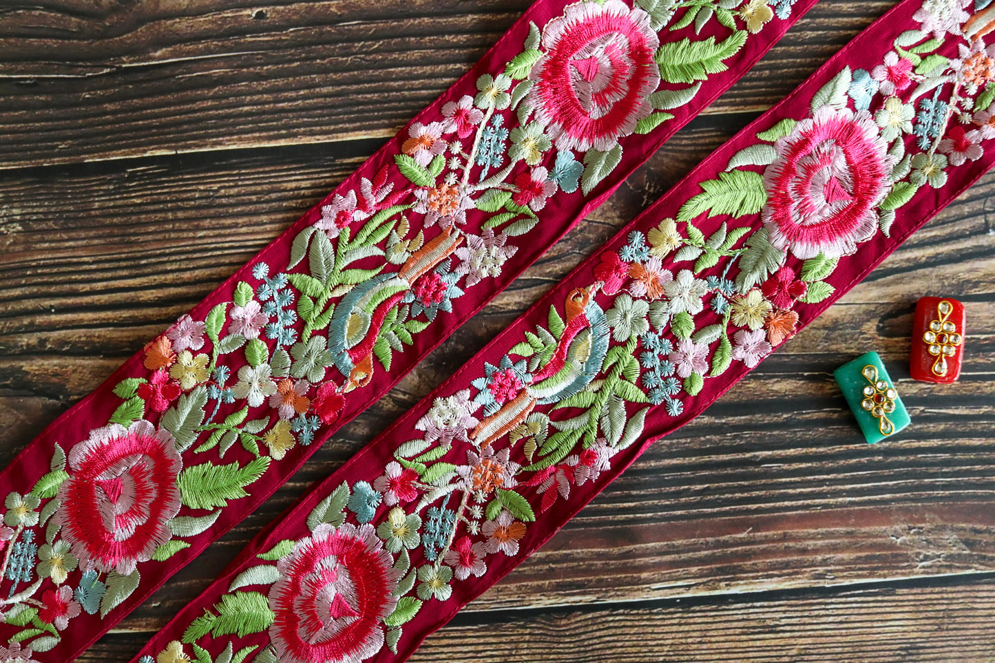 Red Pink Bird Embroidered Trim,Floral Red Parrot Border,Bright Red Floral Bird Lace,Indian Parsi Floral Saree Border,インド刺繍リボン,Price/mtr