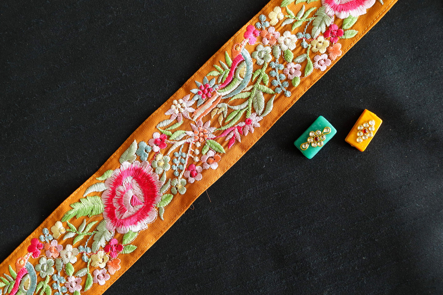 Orange Pink Bird Embroidered Trim, Floral Parrot Border, Orange Floral Bird Lace,Indian Parsi Floral Saree Border, インド刺繍リボン, Price/mtr