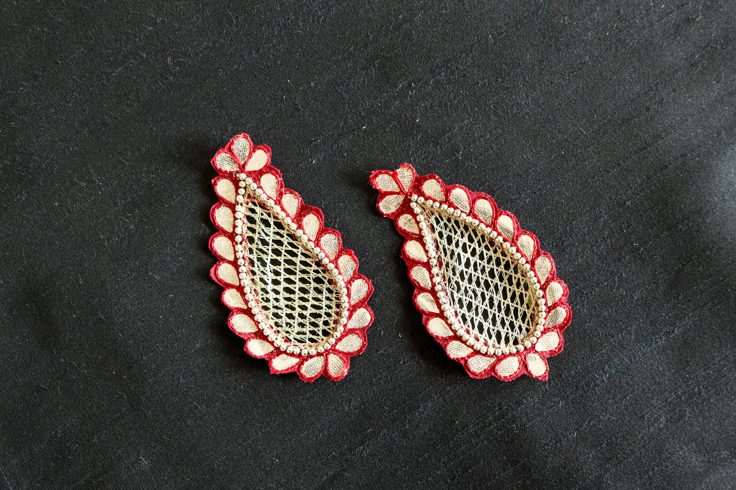 Red Gold vintage Paisley patch, Handmade embroidered Regal Red Gold applique, Red Gold patch, Bridal Paisley DIY Patch