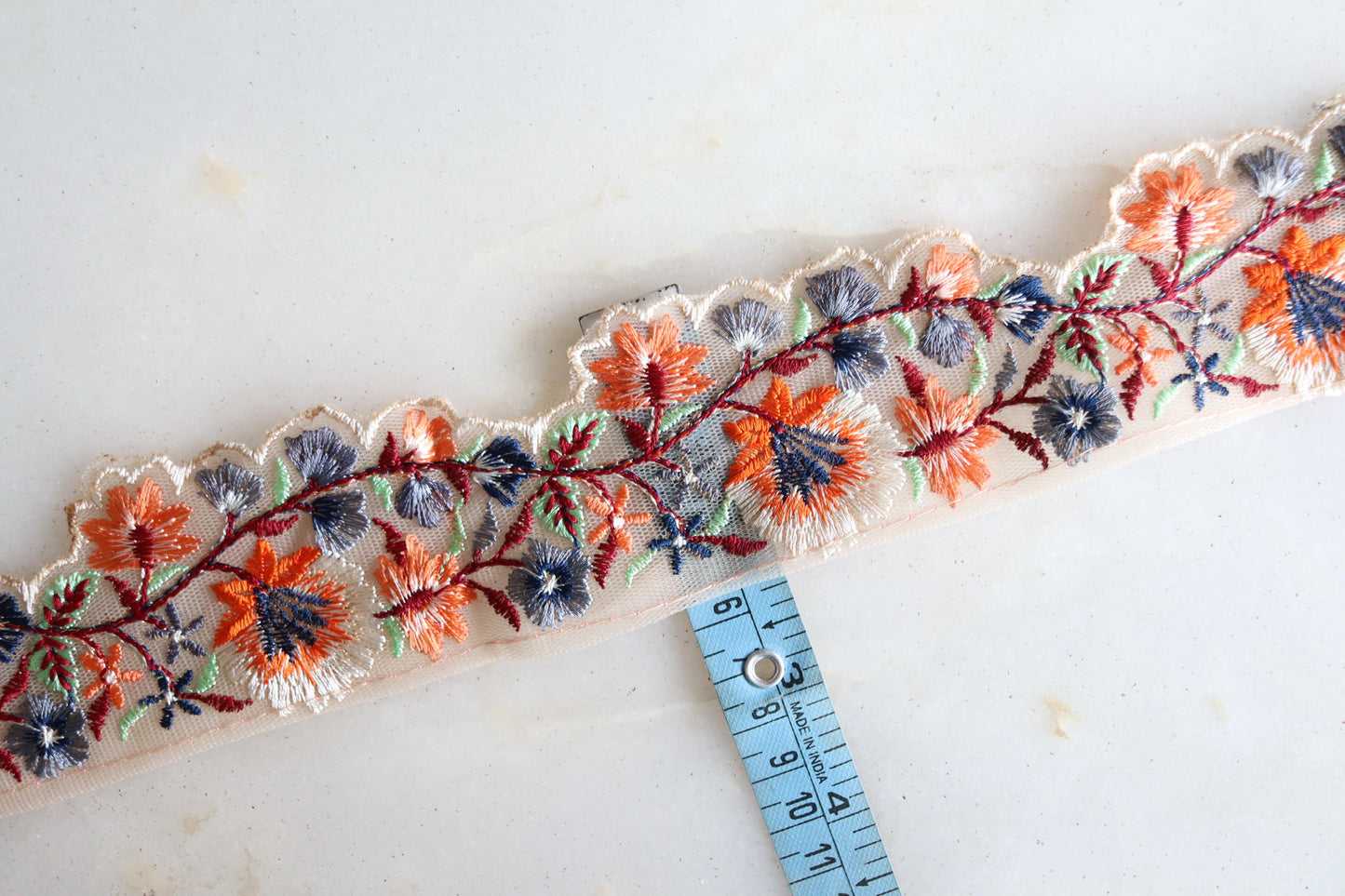 Floral Scallop Embroidered Net Trim, Pink Peach Net Border, Cutwork Net Lace, Indian Fabric Trim, Floral Saree Border, インド刺繍リボン, Price/mtr