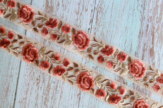 Peach Cream Floral Embroidered Trim, Indian Fabric Net Border, Peach Net Lace, Parsi Embroidery Floral Saree Border, インド刺繍リボン, Price/mtr
