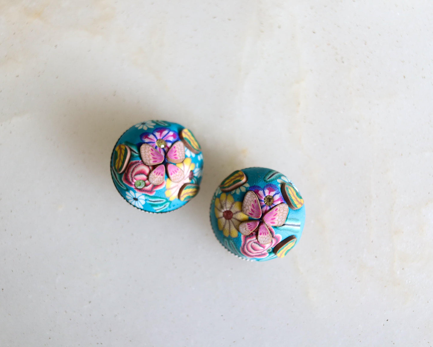 Blue Pink Floral Resin Buttons, Handmade Cute Quirky Butterfly Resin Buttons, 3D Miniature Charms, Jacket Tote Bag Sherwani Buttons, 2 pcs