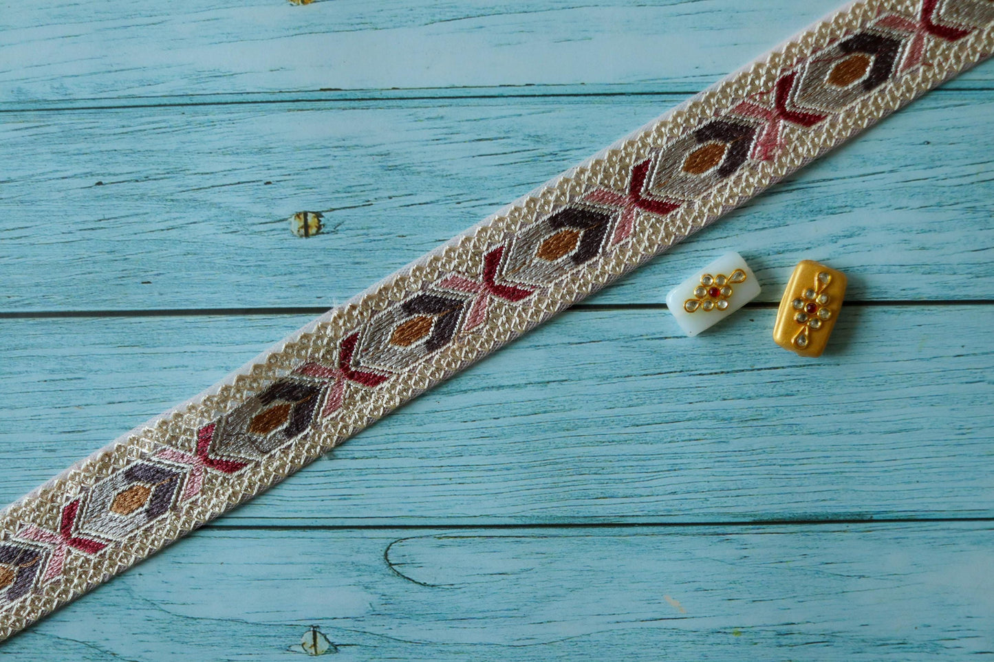 Pastel Net Colourful Embroidered Trim, Pink Grey Border, Geometric Lace, Bridal Designer Indian Fabric Saree Border, インド刺繍リボン, Price/mtr